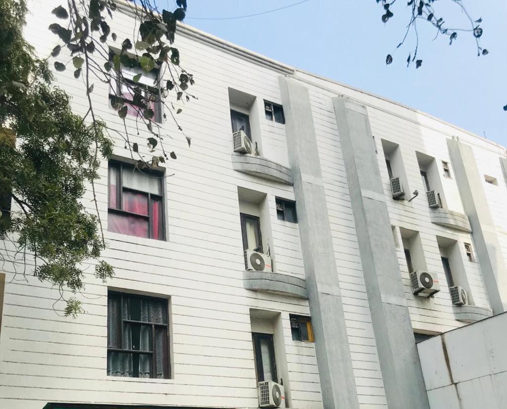Tulip Palm Hotel Jaipur Ngoại thất bức ảnh